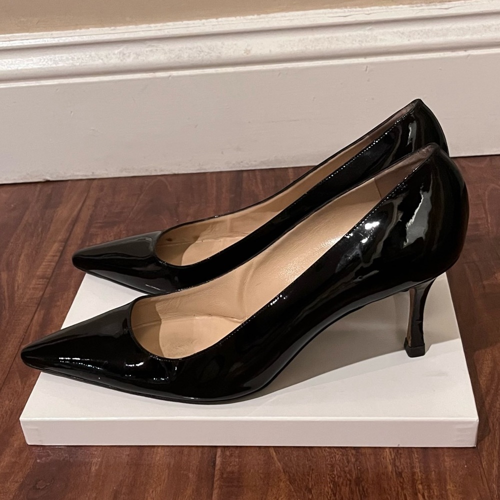 Manolo Blahnik Black Patent Leather Heels
